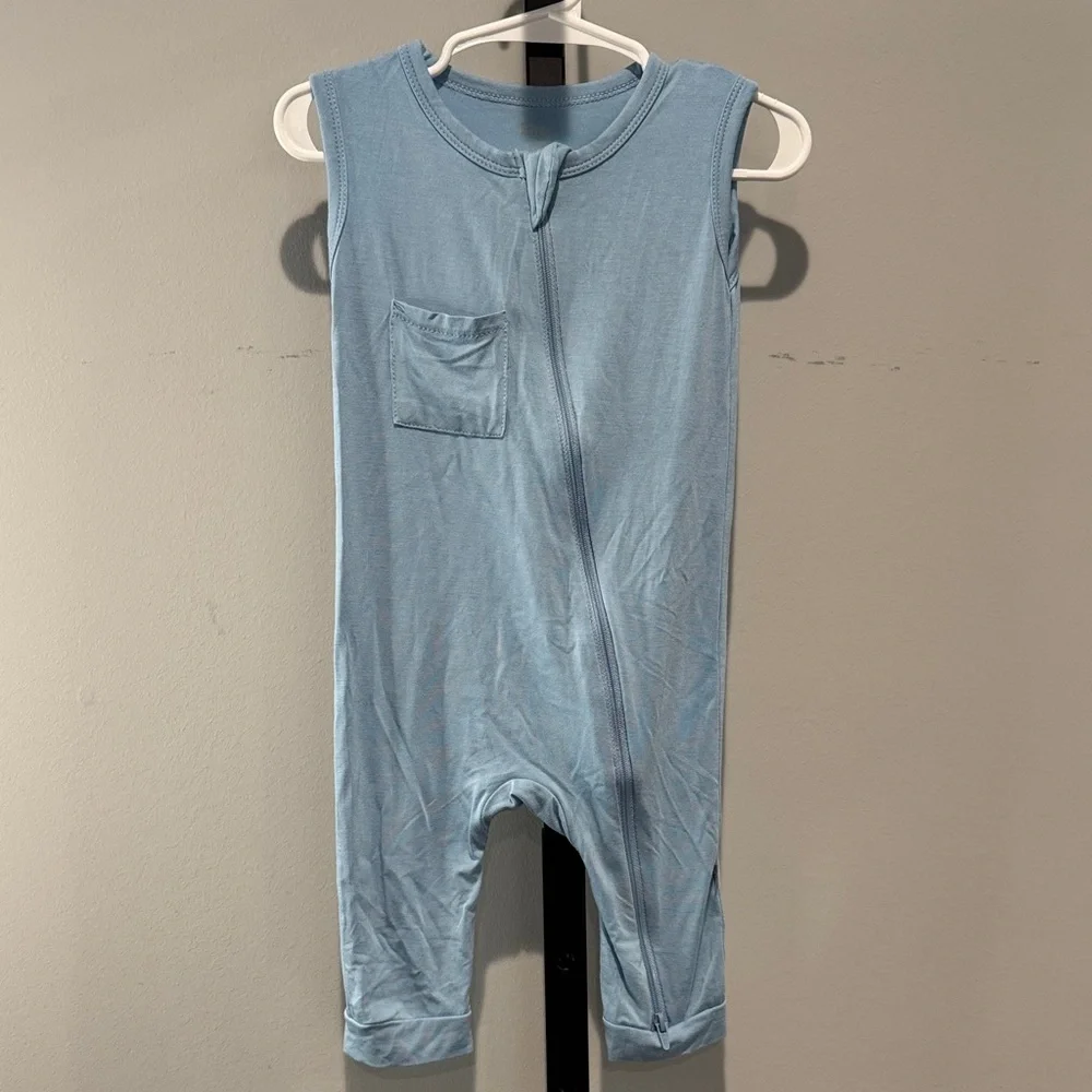 Kyte Baby Bamboo Blue Zippered Sleeveless Baby Romper in Stream 18-24 Months EUC
